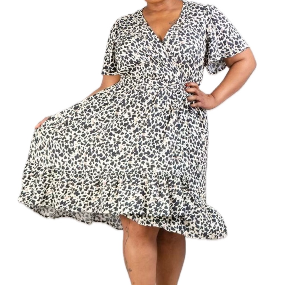 Rachel Roy Leopard Print Sexy Summer Short Sleeve Cocktail Designer Midi Dress